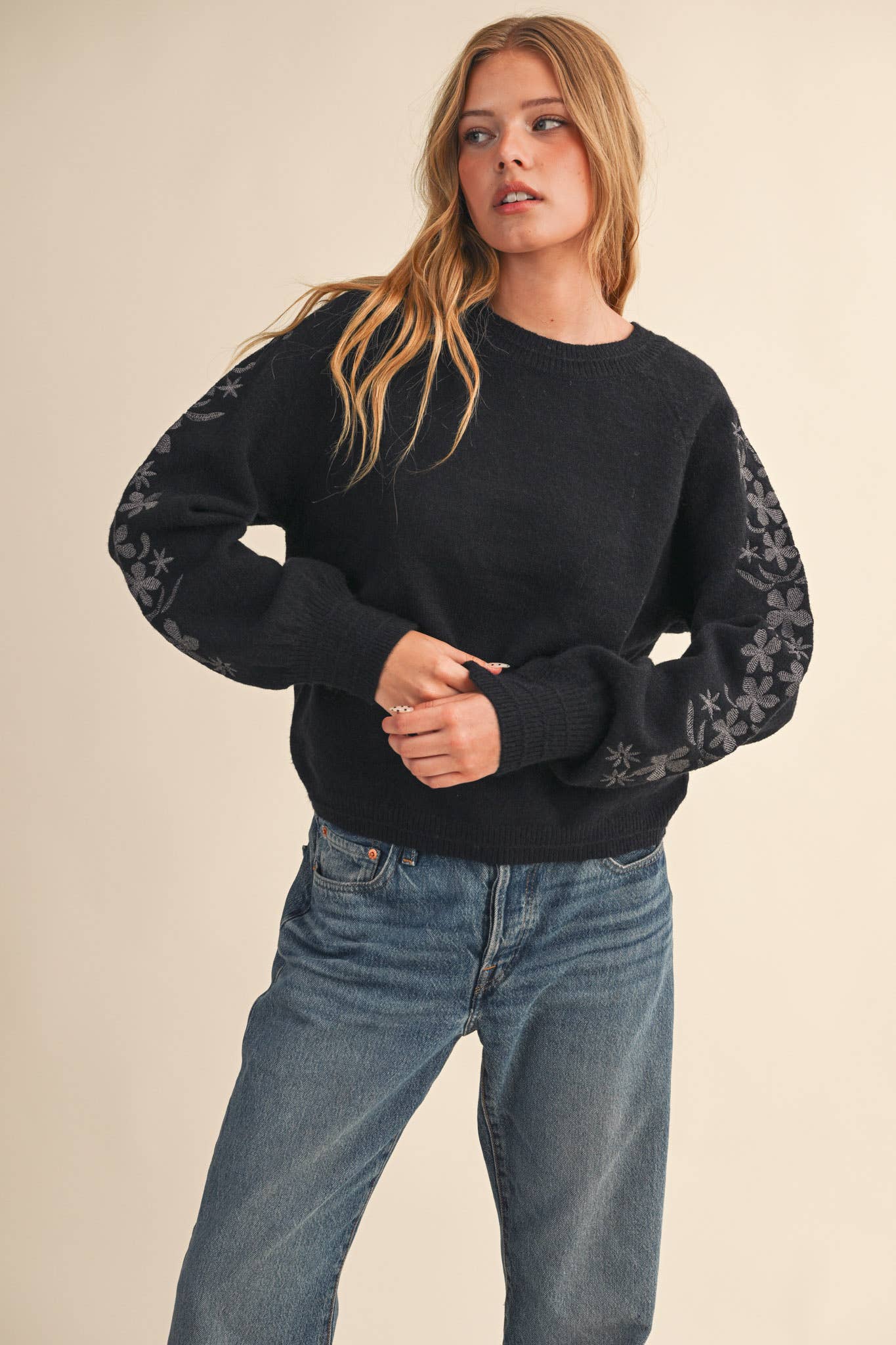 FLORAL EMBROIDERED-P76