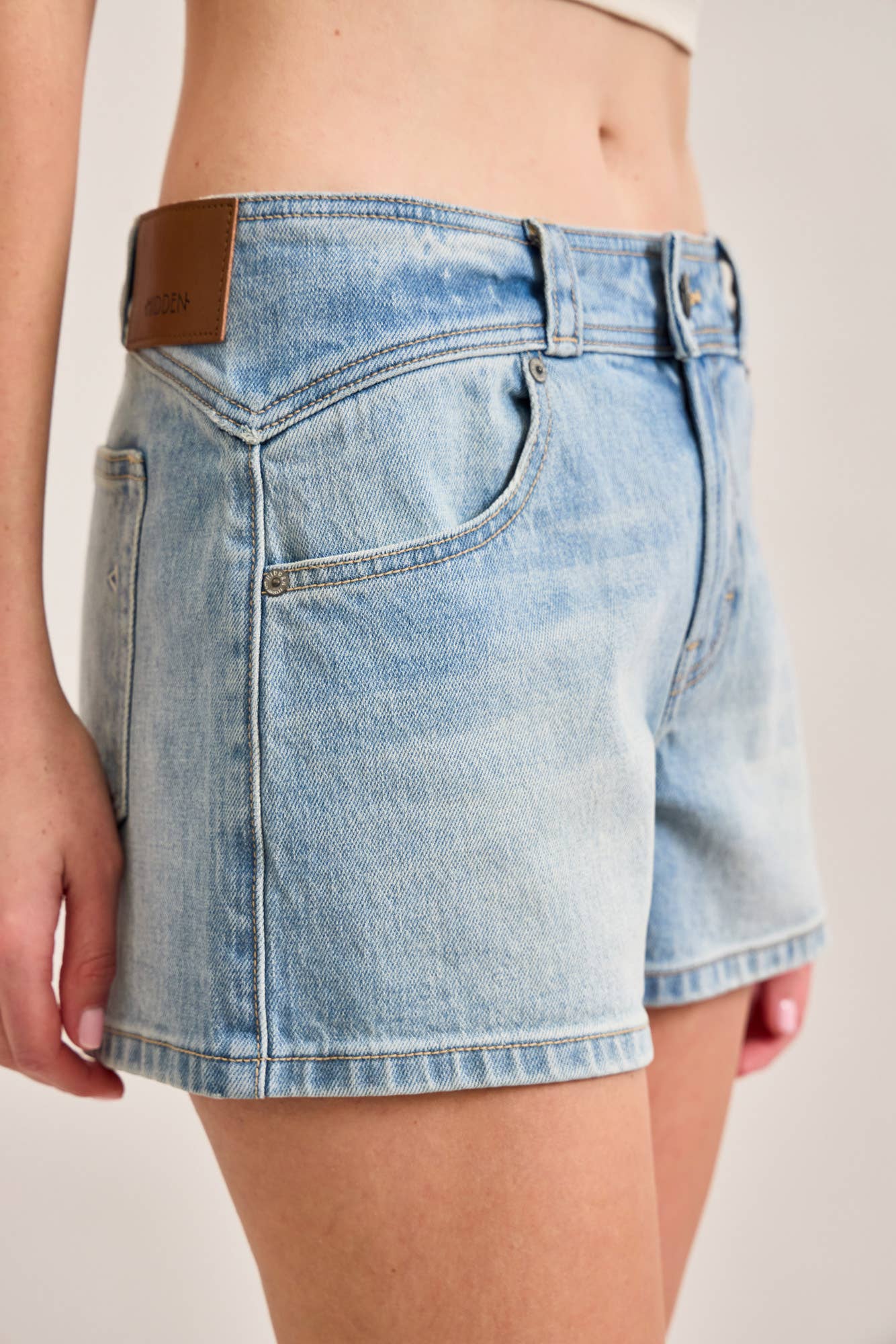 Em Shorts