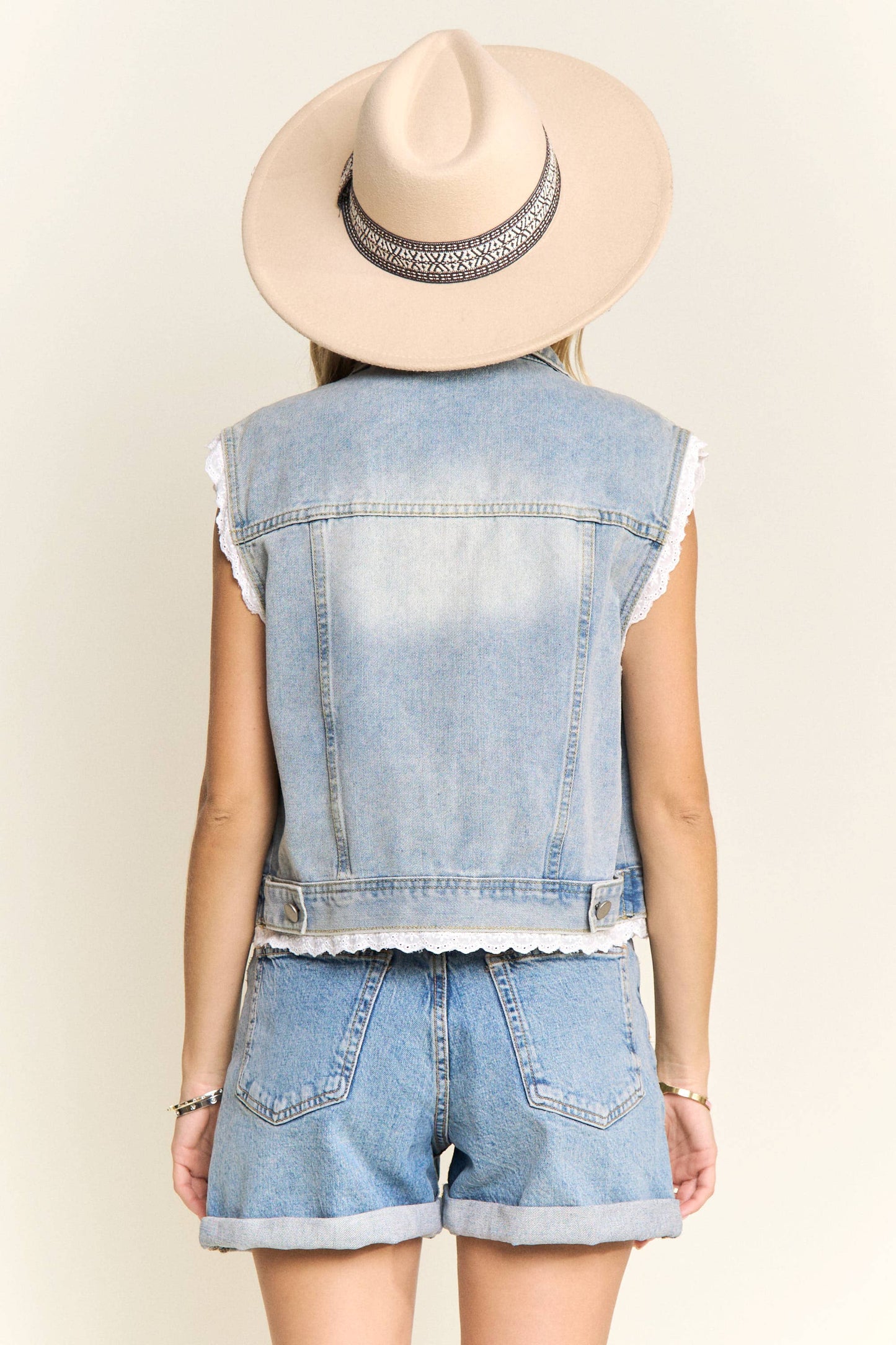 DENIM VEST WITH LACE