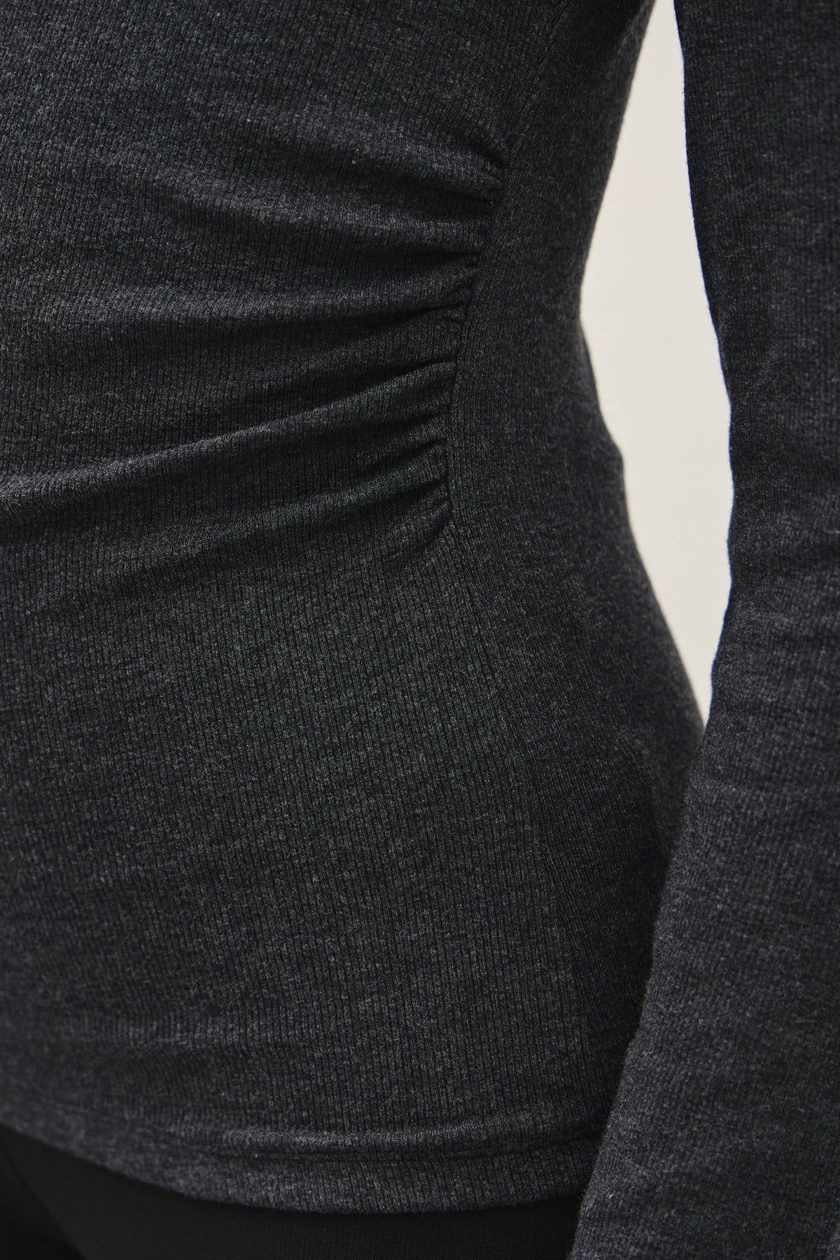Bria Top